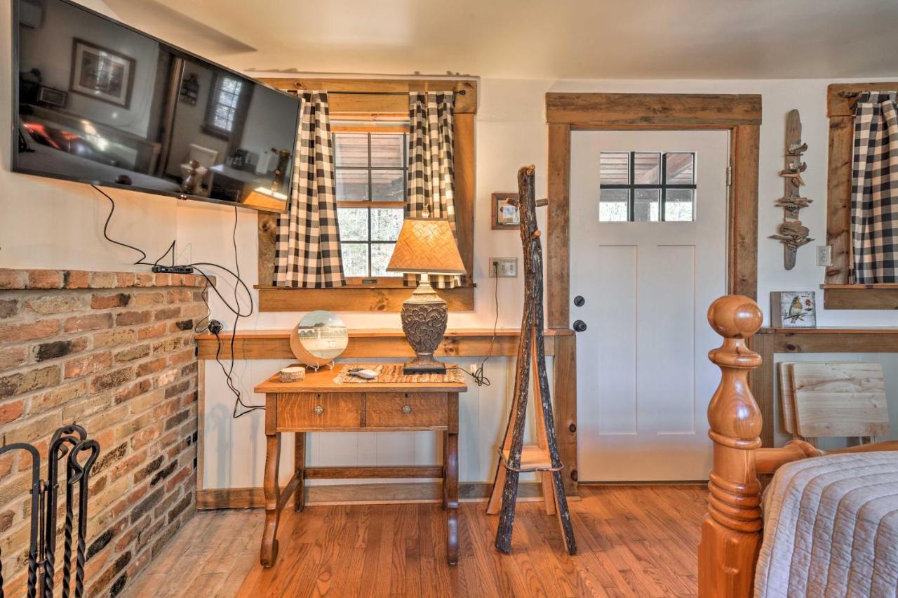 Haven With Sleepy Creek Access! Berkeley Springs