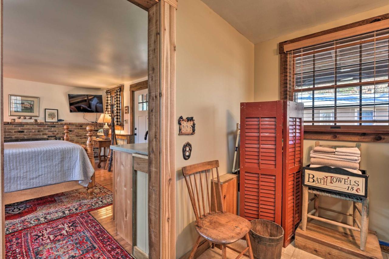 Haven With Sleepy Creek Access! Apartment Berkeley Springs